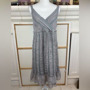Calvin Klein knit & pleated chiffon dress w/ lace & surplice neckline🔥